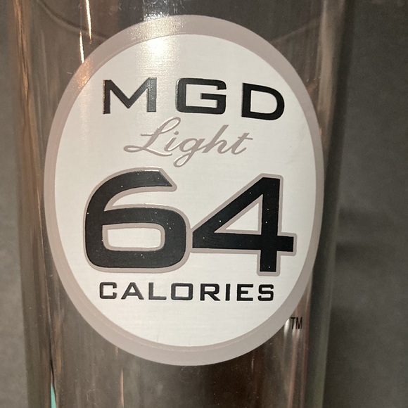 MGD Light pint glass - Picture 4 of 4